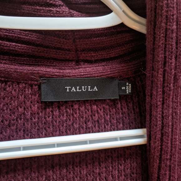 Aritzia burgundy open sweater - Picture 2 of 4